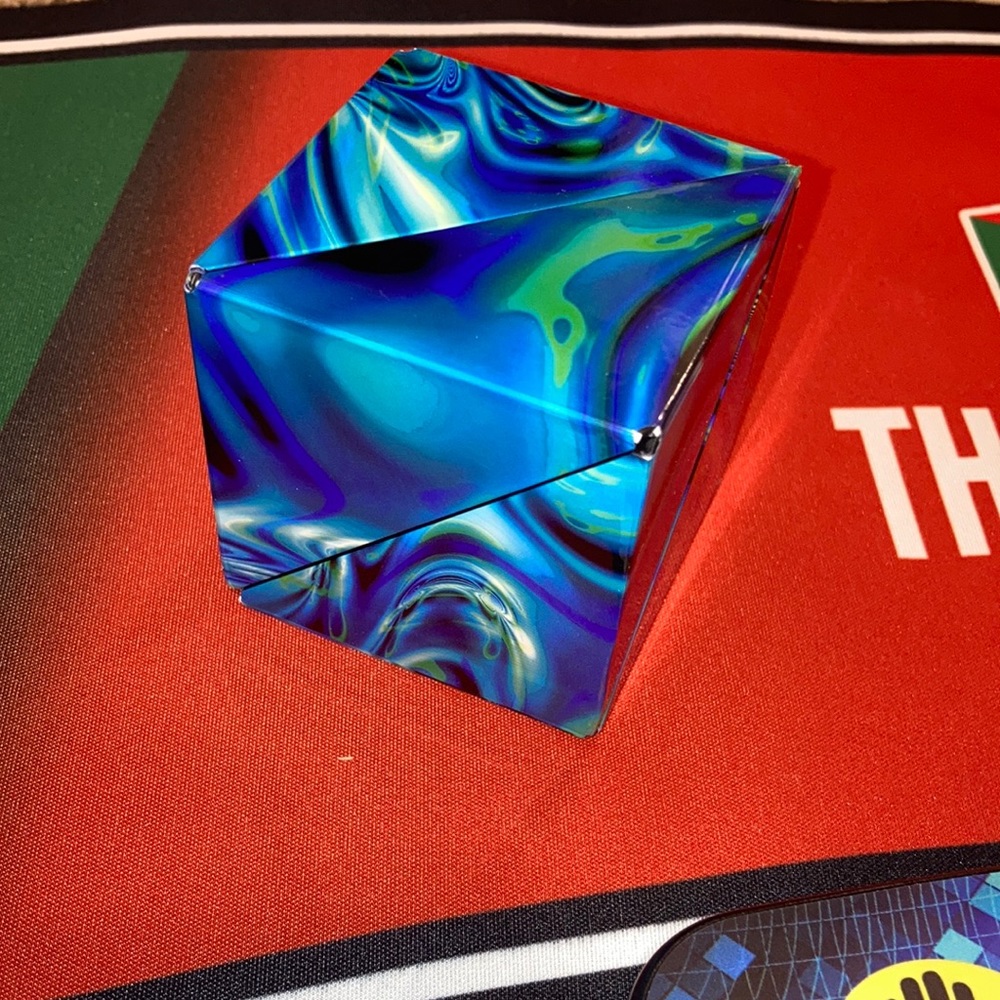 Shashibo Shape Shifting Box